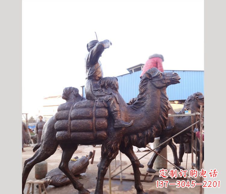 连云港铜雕广场骑骆驼雕塑