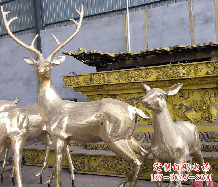 连云港铜雕户外动物小鹿雕塑