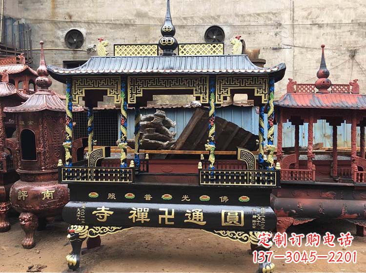 连云港铜雕像铁香炉