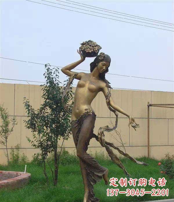 连云港西方美女公园人物铜雕