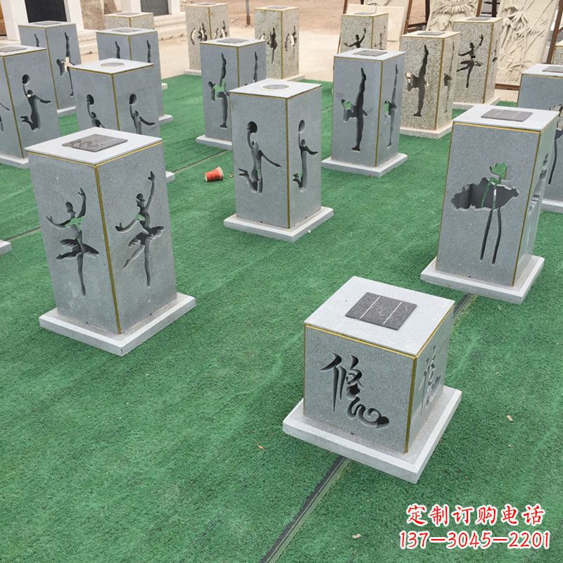 连云港现代镂花石灯
