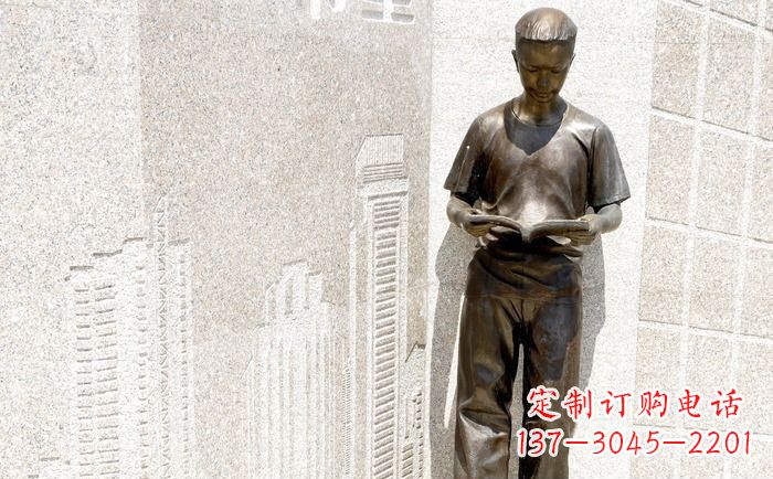 连云港校园看书的学生人物铜雕