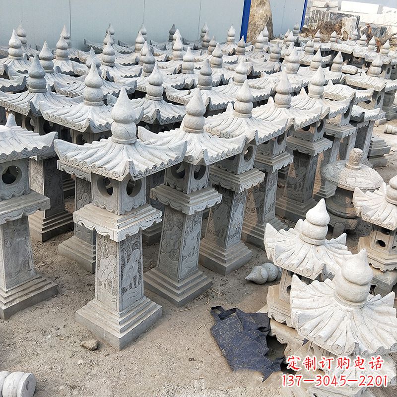 连云港中式青石灯笼雕塑