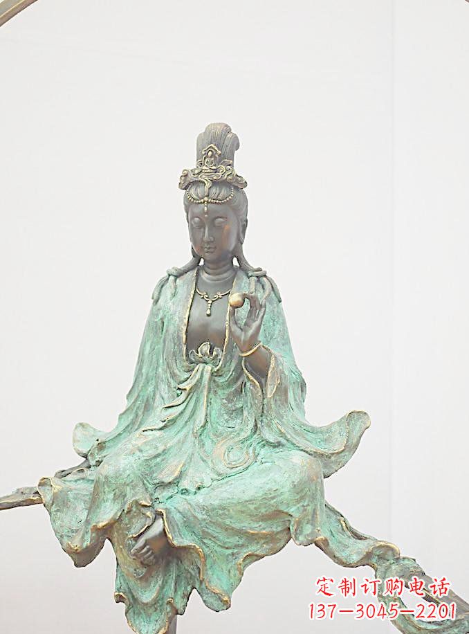 连云港铸铜观自在观音雕像