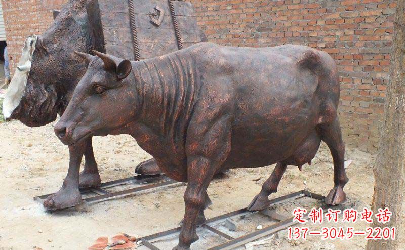 连云港铸铜奶牛公园动物铜雕